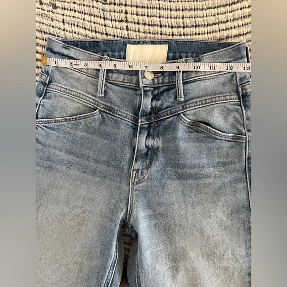 MOTHER The Dazzler Yoke Front Ankle in “Wild Calling” - Picture 5 of 7